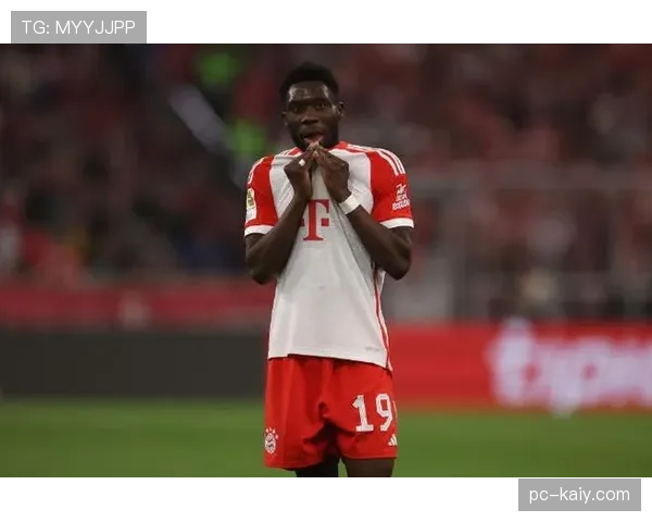 伤病报告：拜仁后卫阿方索·戴维斯接受脚踝手术，预计休战三个月